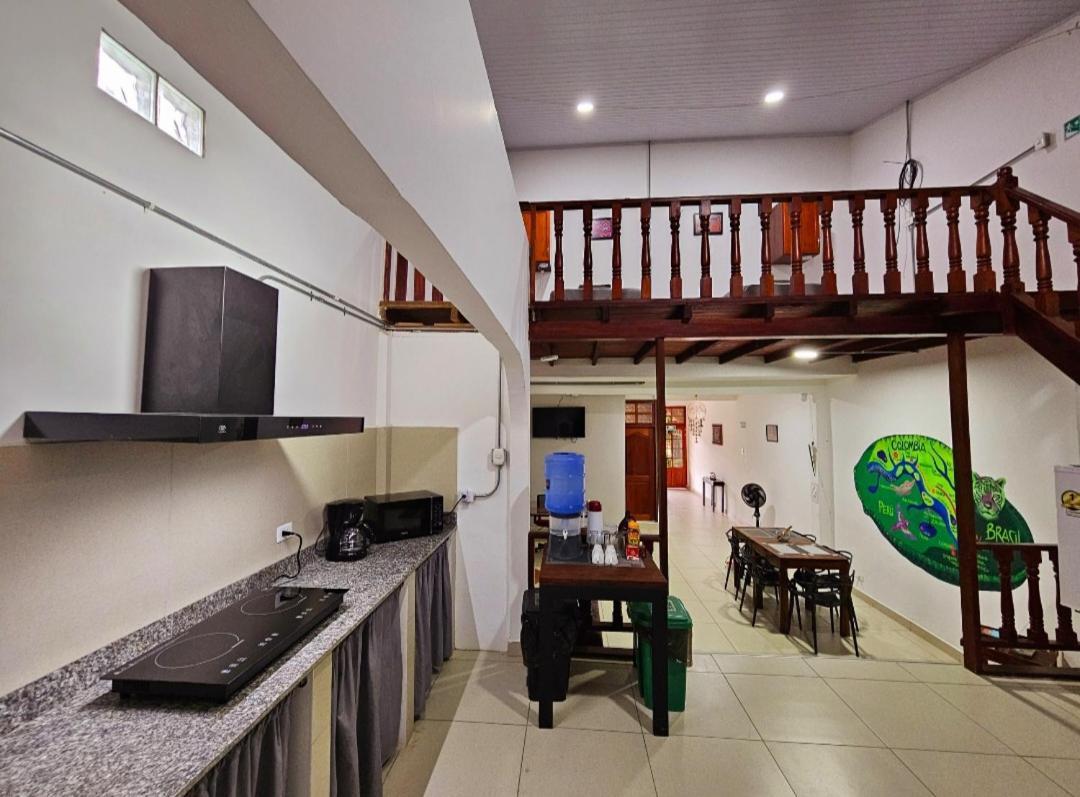 Kanaq Hotel Tours Λετίσια Δωμάτιο φωτογραφία