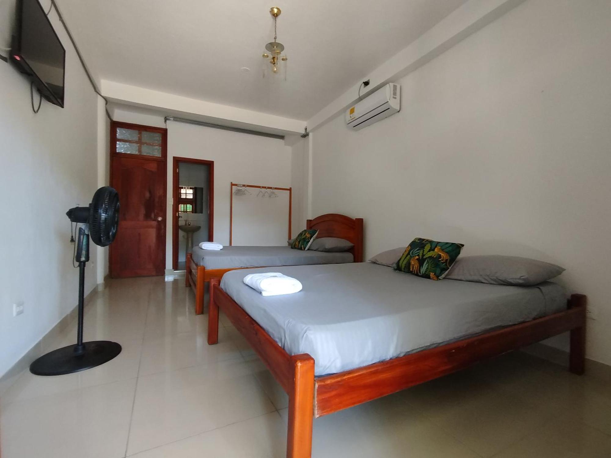 Kanaq Hotel Tours Λετίσια Εξωτερικό φωτογραφία