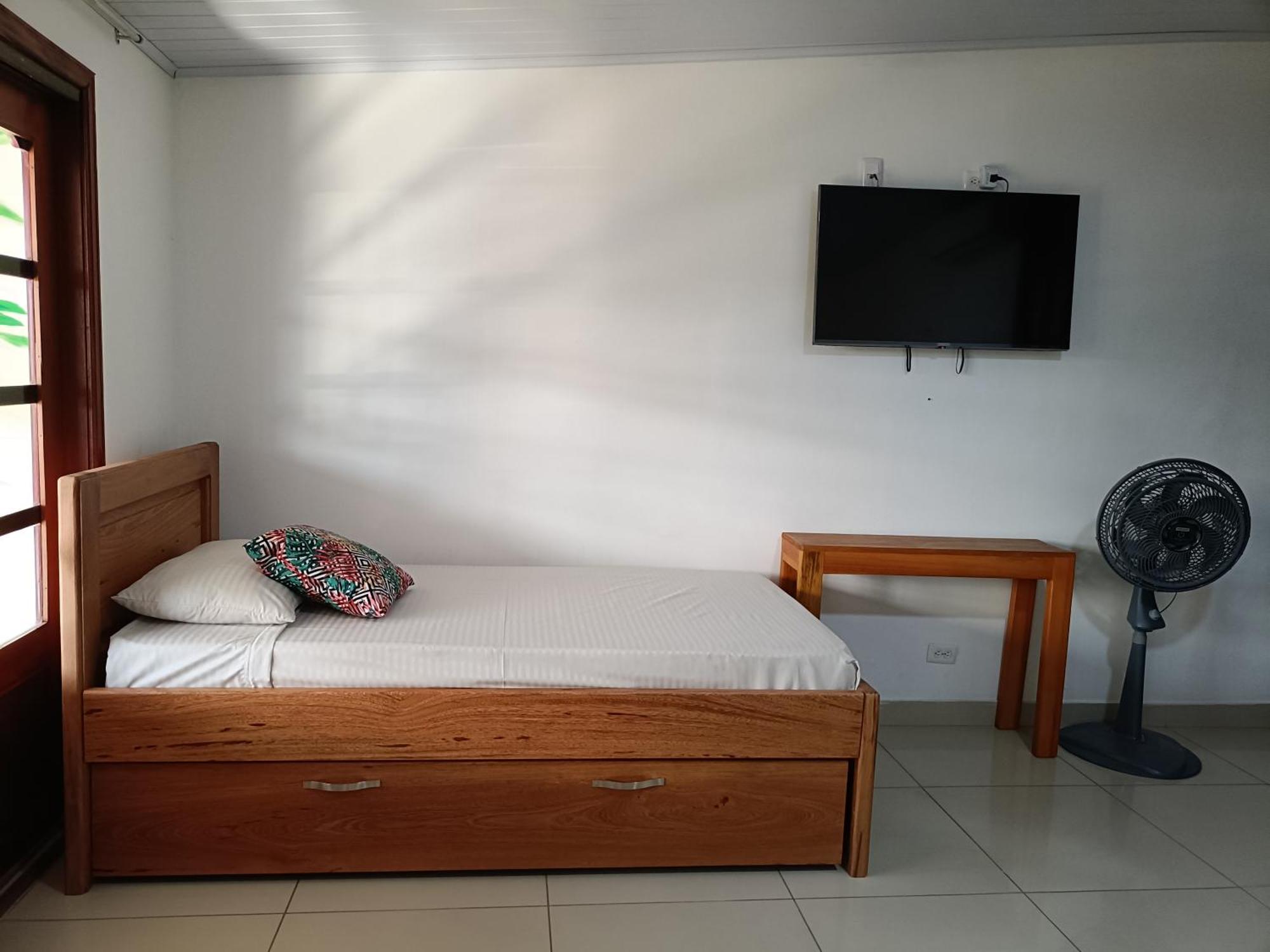 Kanaq Hotel Tours Λετίσια Εξωτερικό φωτογραφία