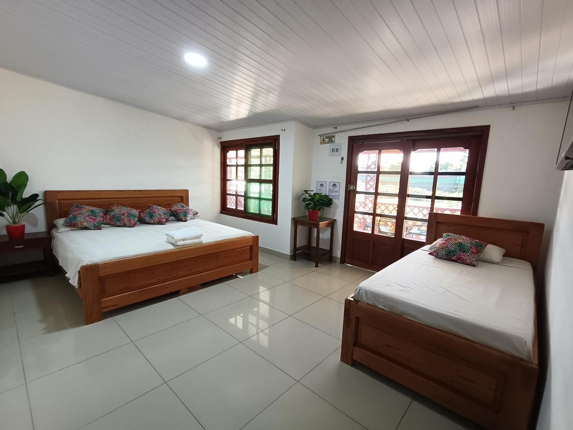 Kanaq Hotel Tours Λετίσια Εξωτερικό φωτογραφία